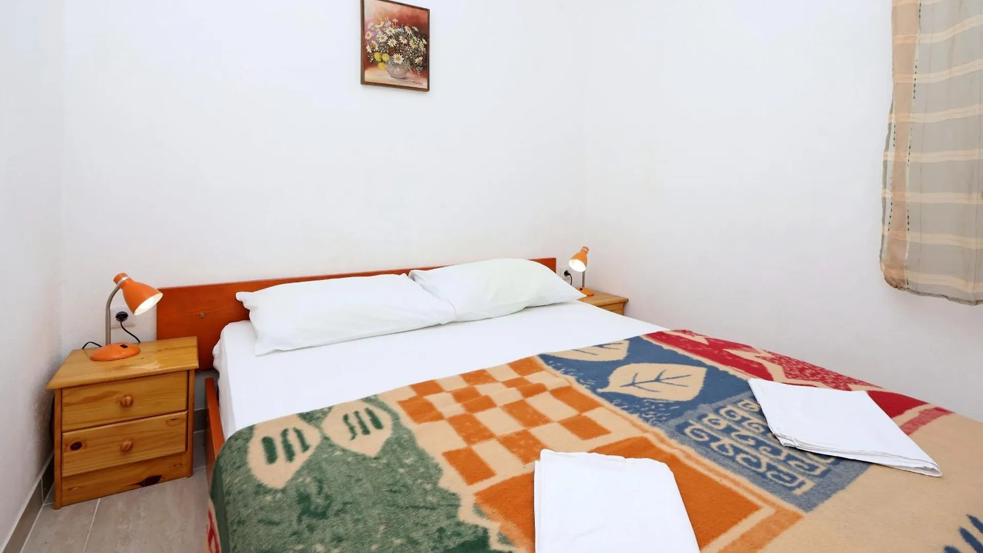 Apartments With A Parking Space Pag - 18345 Pag Town