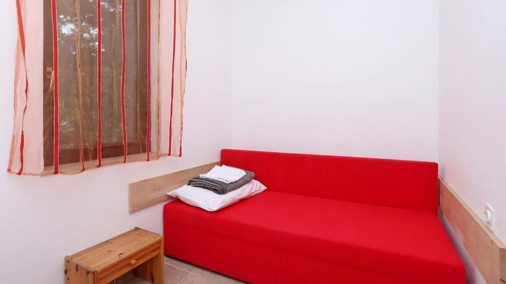 Apartments With A Parking Space Pag - 18345 باغ كرواتيا